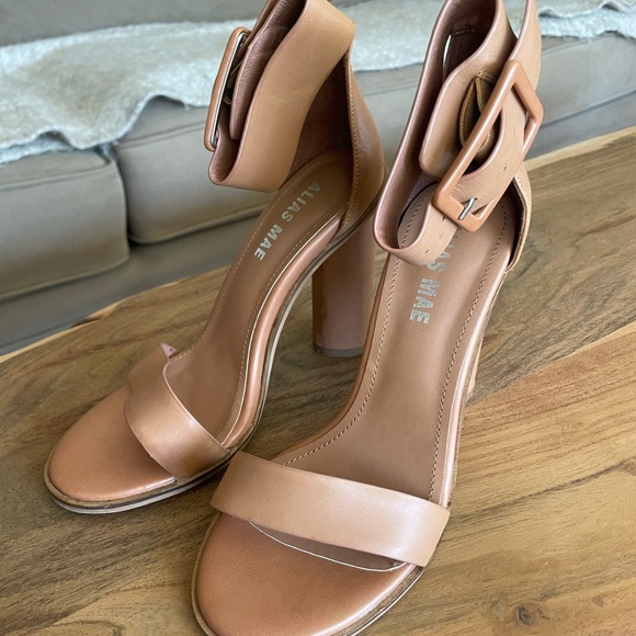 Alias Mae heels - Picture 7 of 7